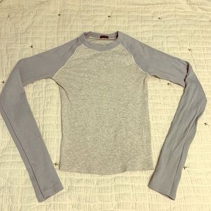 Cute grey and blue crop top!!